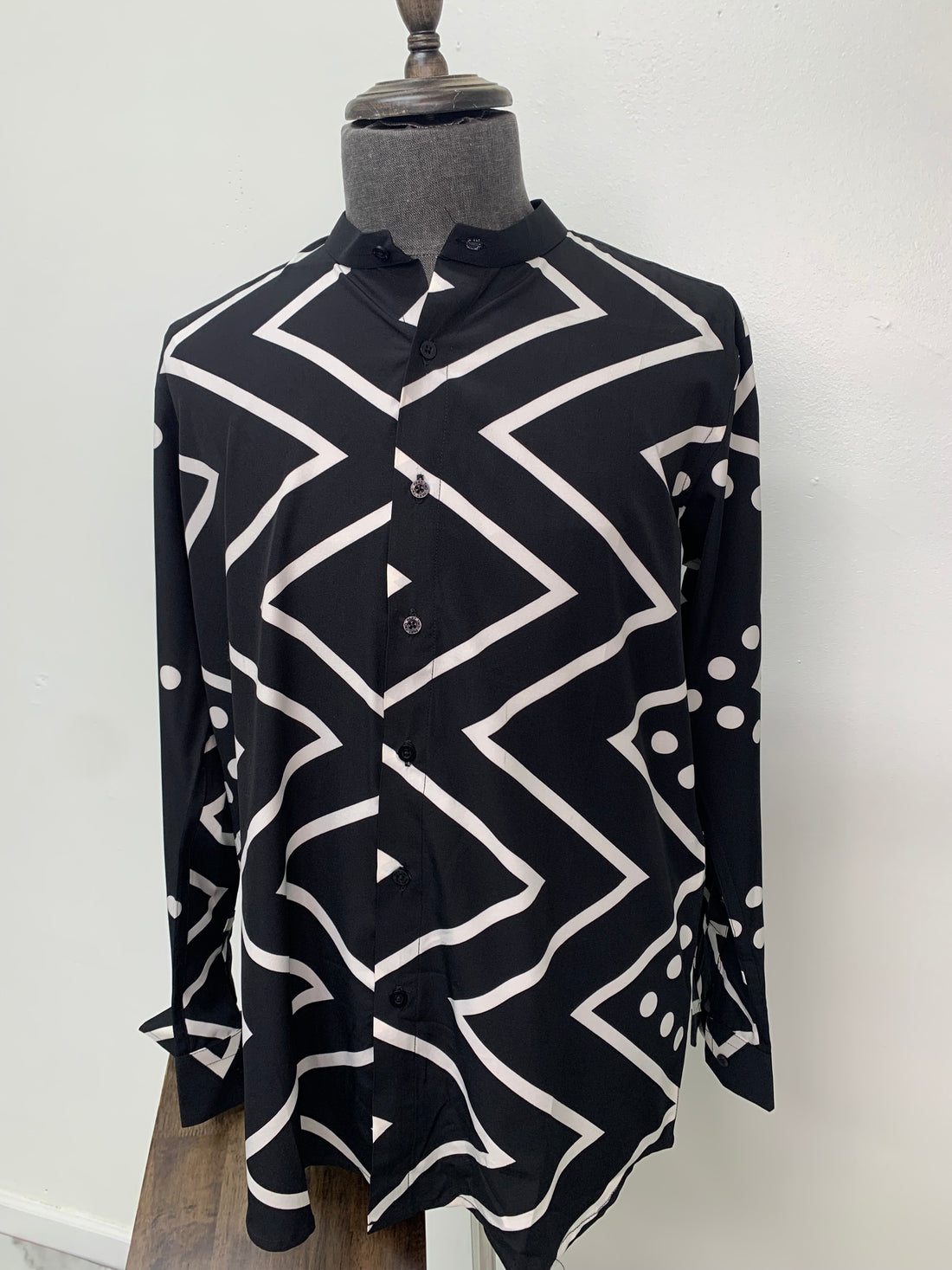 Black & White Zigzag Print Long Sleeve Shirt