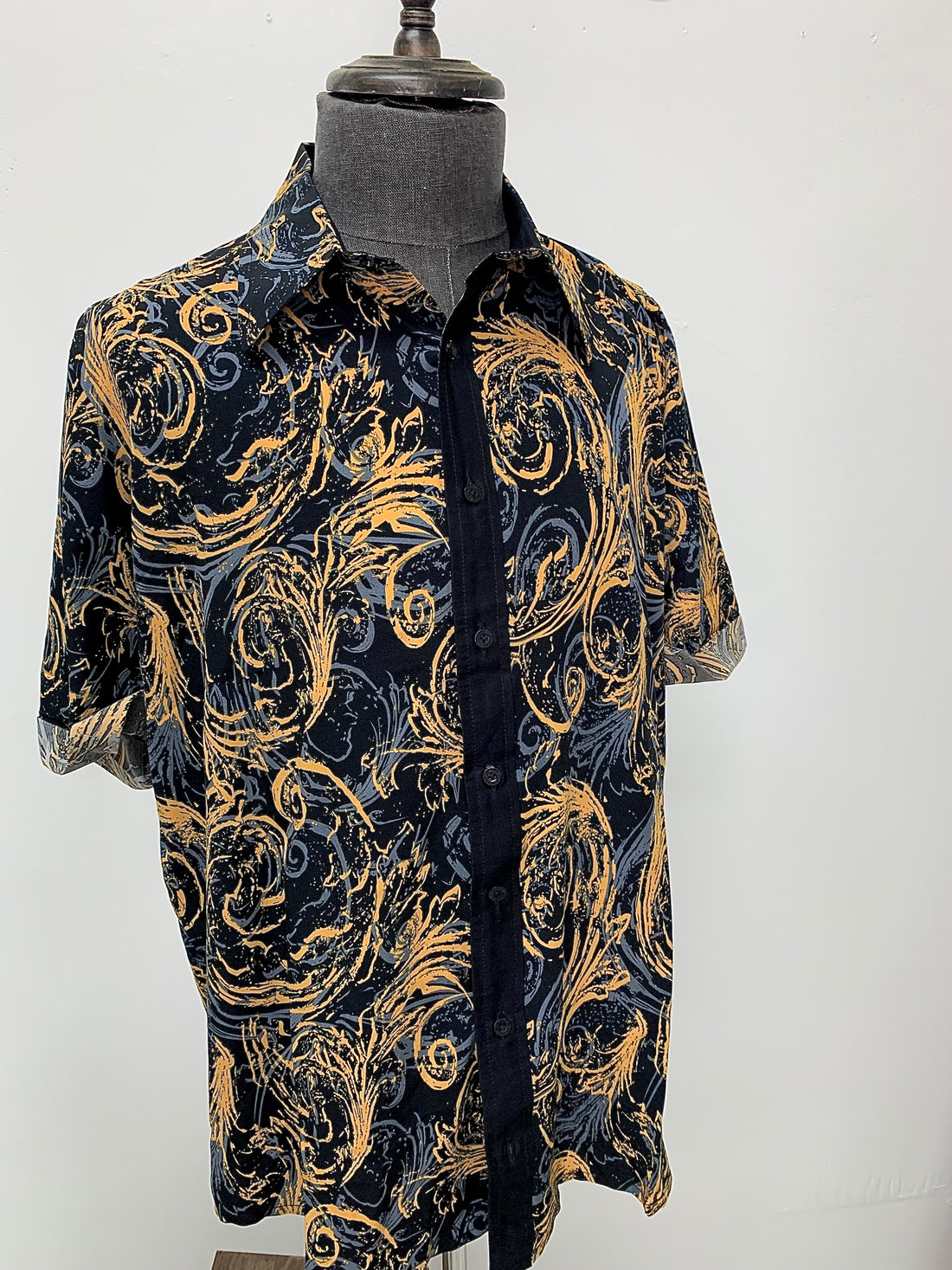 Blue & Gold Swirl Design Button Up Short Sleeve Shirt